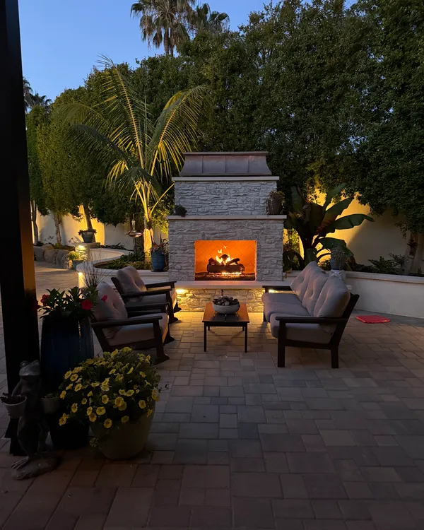 Fireside Dining Patio
