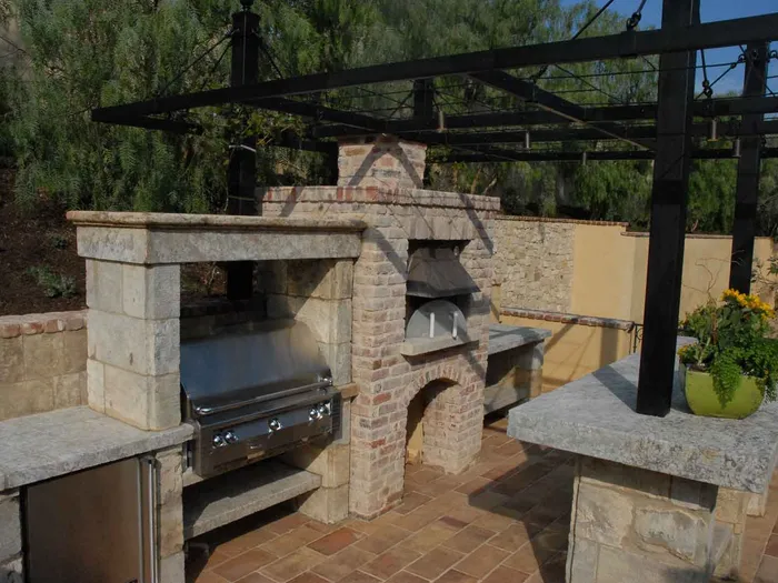 Outdoor Kitchen Must-Haves: What Actually Gets Used